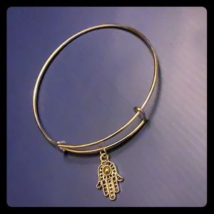 Dangle Bracelet
